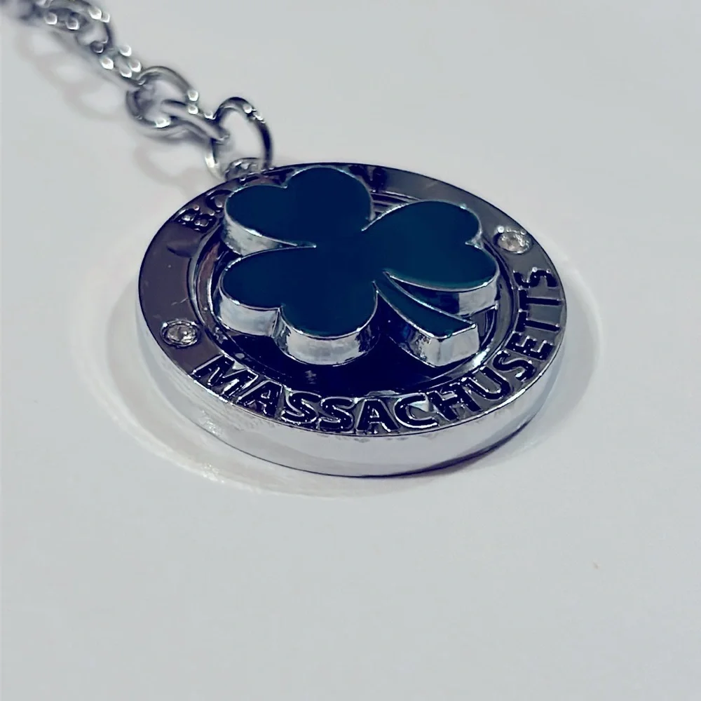 Shamrock Spinner Key Chain Boston Massachusetts Silver Green